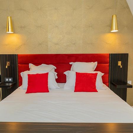 Les 3 Lieux Hotel Les Ponts-de-Ce Luaran gambar