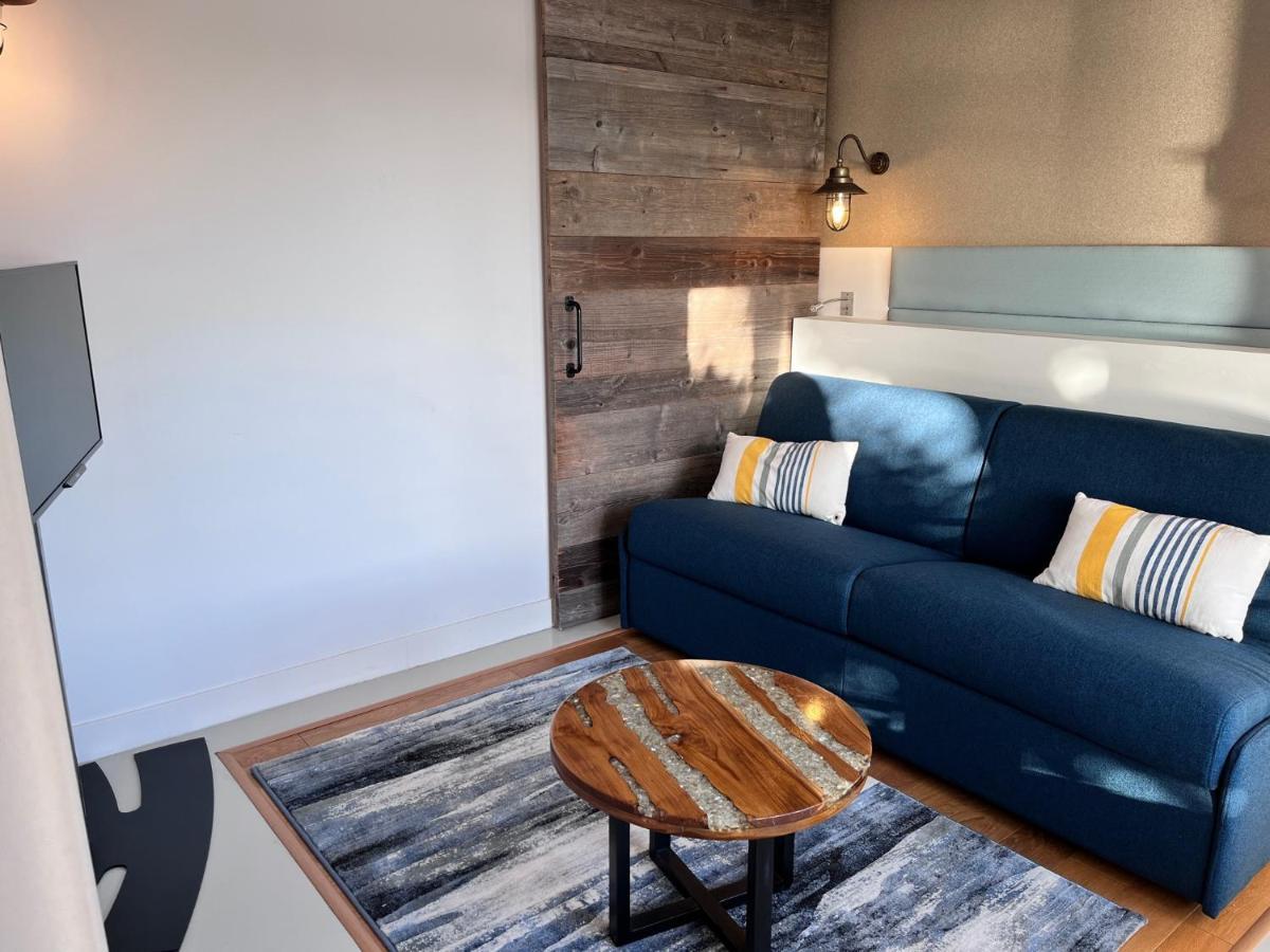 Les 3 Lieux Hotel Les Ponts-de-Ce Luaran gambar