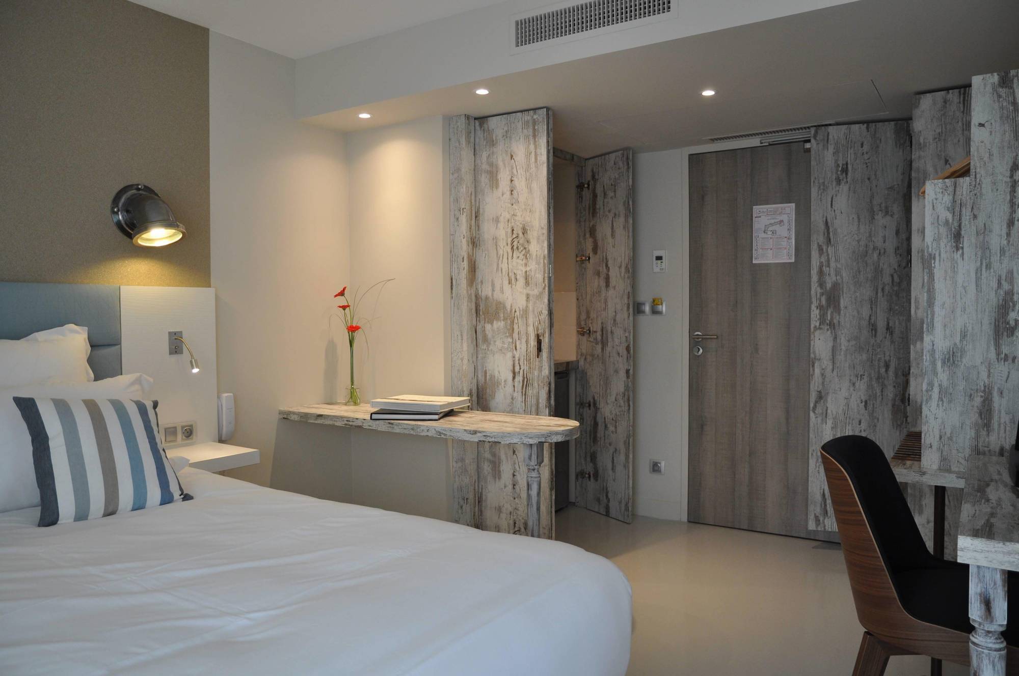 Les 3 Lieux Hotel Les Ponts-de-Ce Luaran gambar